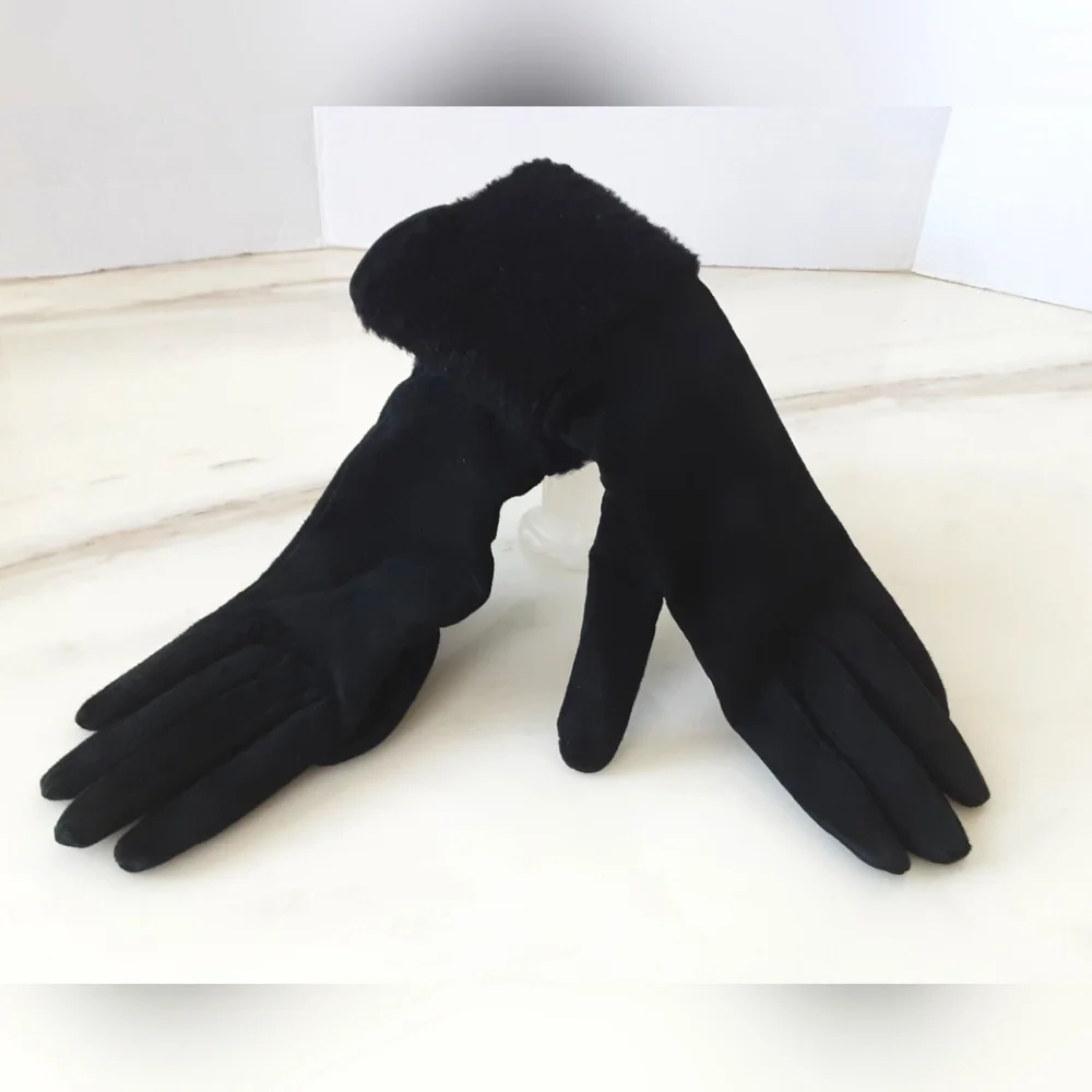 CASHMERE By BLOOMINGDALE'S Black Suede Wool Pile Cuffed Sz 6.5 - NWT Vtg
